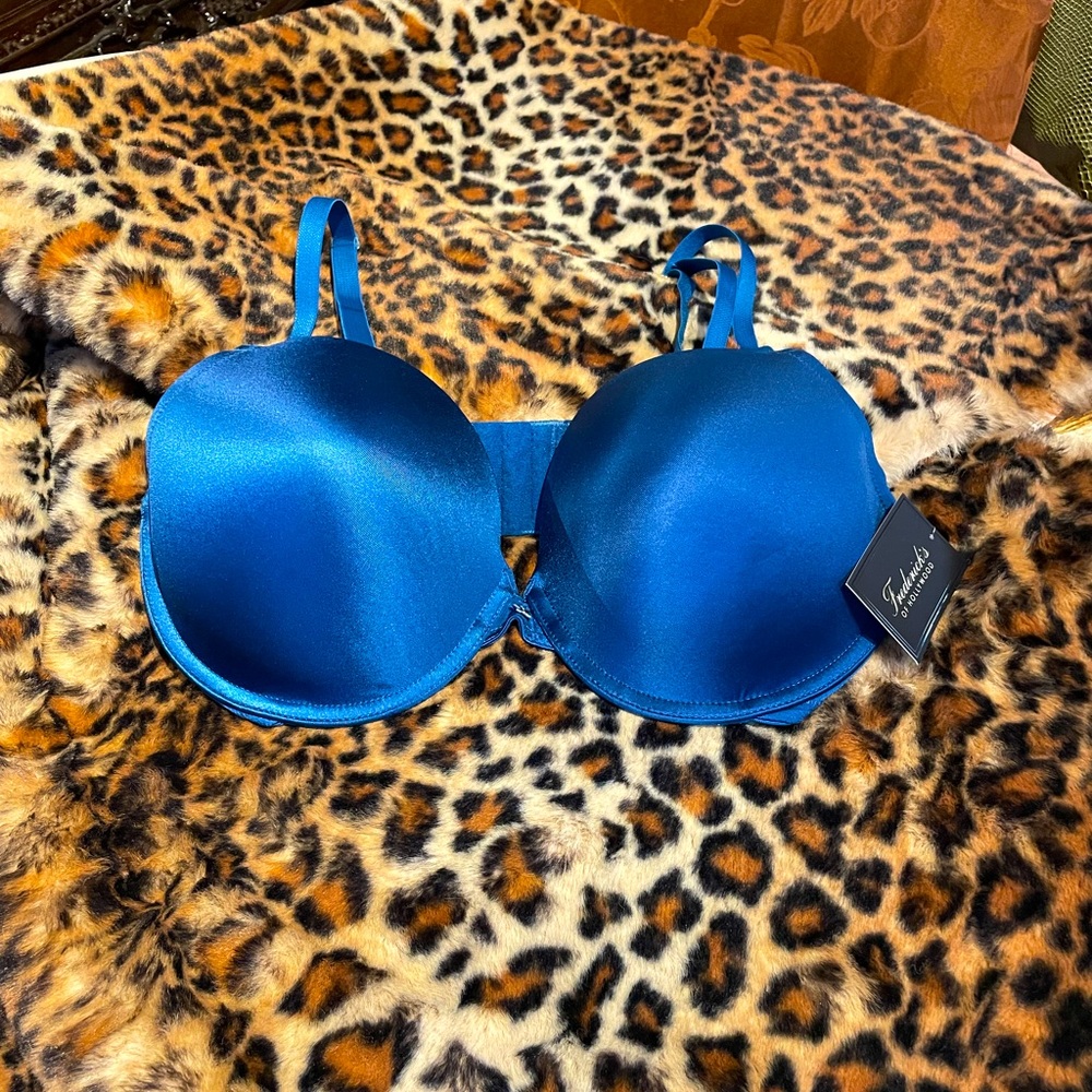 FREDERICKS Hollywood Exxtreme Cleavage Bra 38D Cobalt Blue